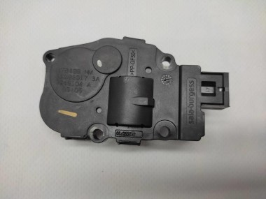 Сервоприводы печки MERCEDES-BENZ GLS-класс X166 (2015 - 2019) — Разборка Мерседес