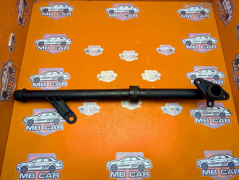 Трубка ОЖ MERCEDES-BENZ C-класс W204/S204 (2006 - 2011) фото 1 — Разборка Мерседес