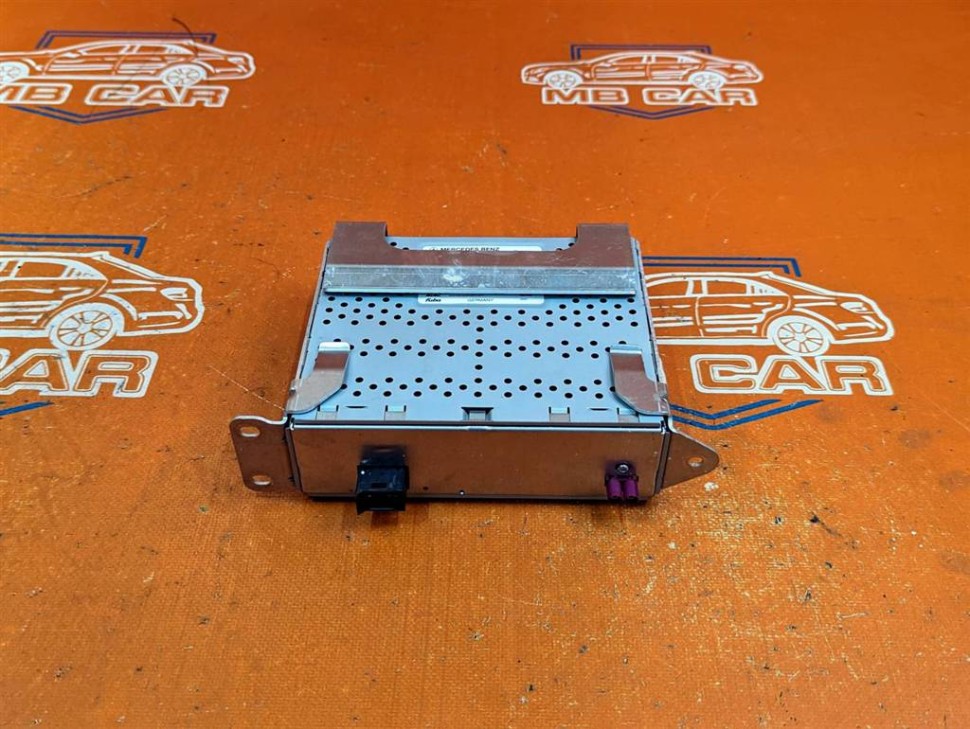 ТВ-Тюнер MERCEDES-BENZ SL-класс R231 рестайлинг (2016 - 2020) фото 1 — Разборка Мерседес