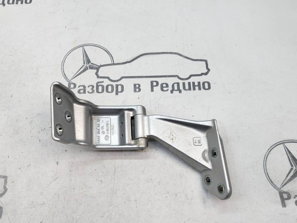 Петля двери MERCEDES-BENZ V-класс W447 рестайлинг (2019 - 2025) фото 1 — Разборка Мерседес
