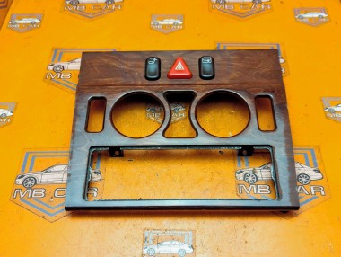 Накладка блока климата MERCEDES-BENZ E-класс W210/S210 рестайлинг (1999 - 2003) E 200 2.0 MT (163 л.с.) &mdash; Разборка Мерседес