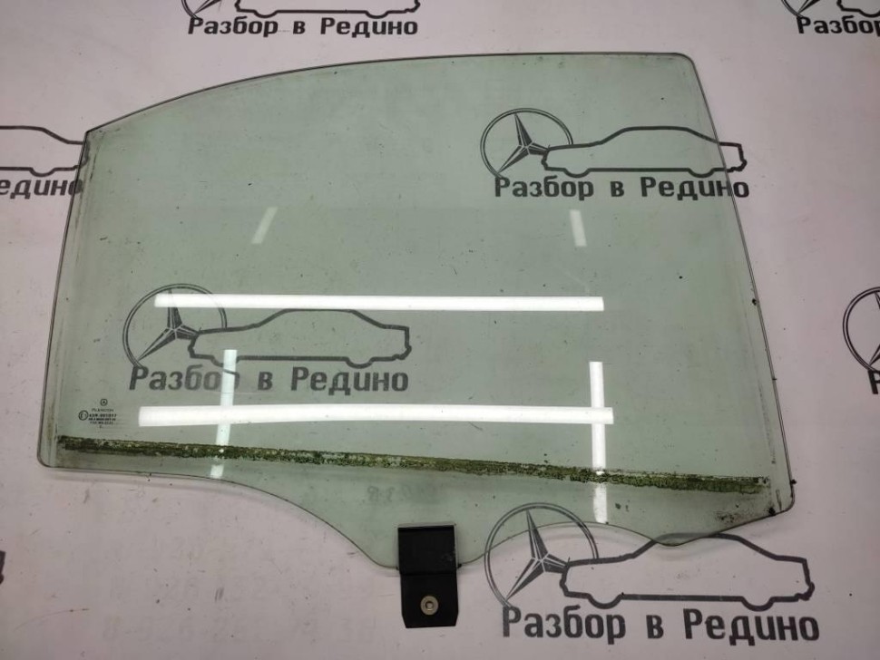 Стекло заднее правое MERCEDES-BENZ S-класс W220 рестайлинг (2002 - 2005) фото 1 — Разборка Мерседес
