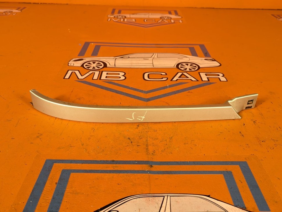 Ресница фары MERCEDES-BENZ M-класс W163 рестайлинг (2001 - 2005) фото 1 &mdash; Разборка Мерседес