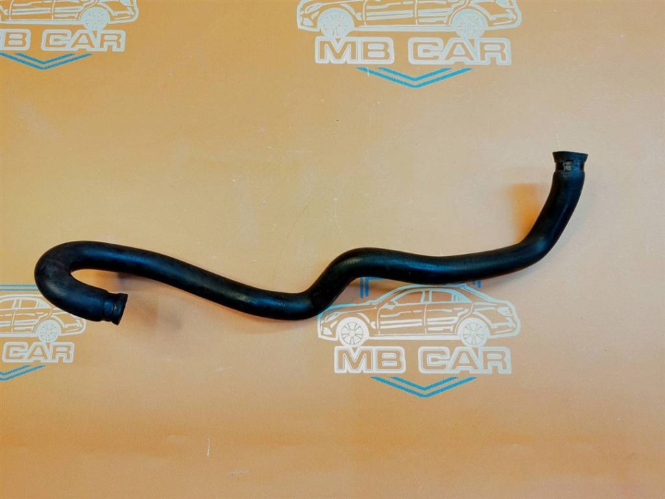 Патрубок ОЖ MERCEDES-BENZ Vito W638 (1996 - 2003) фото 1 — Разборка Мерседес