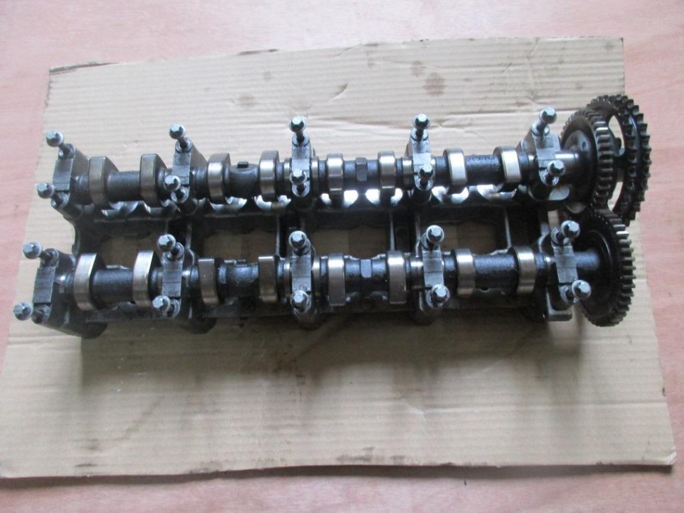 Постель распредвала MERCEDES-BENZ M-класс W163 (1997 - 2001) фото 1 — Разборка Мерседес