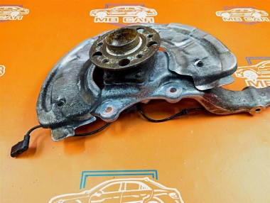 Кулак поворотный передний левый MERCEDES-BENZ S-класс AMG W222/C217/A217 (2013 - 2017) — Разборка Мерседес