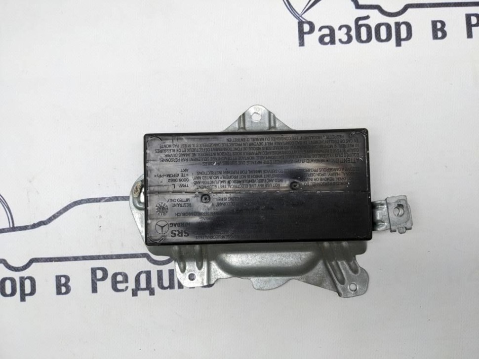 Подушка безопасности дверная MERCEDES-BENZ S-класс W220 рестайлинг (2002 - 2005) фото 1 — Разборка Мерседес