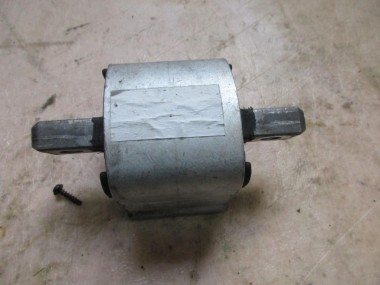 Опора КПП MERCEDES-BENZ CL-класс AMG C216 рестайлинг (2010 - 2014) — Разборка Мерседес