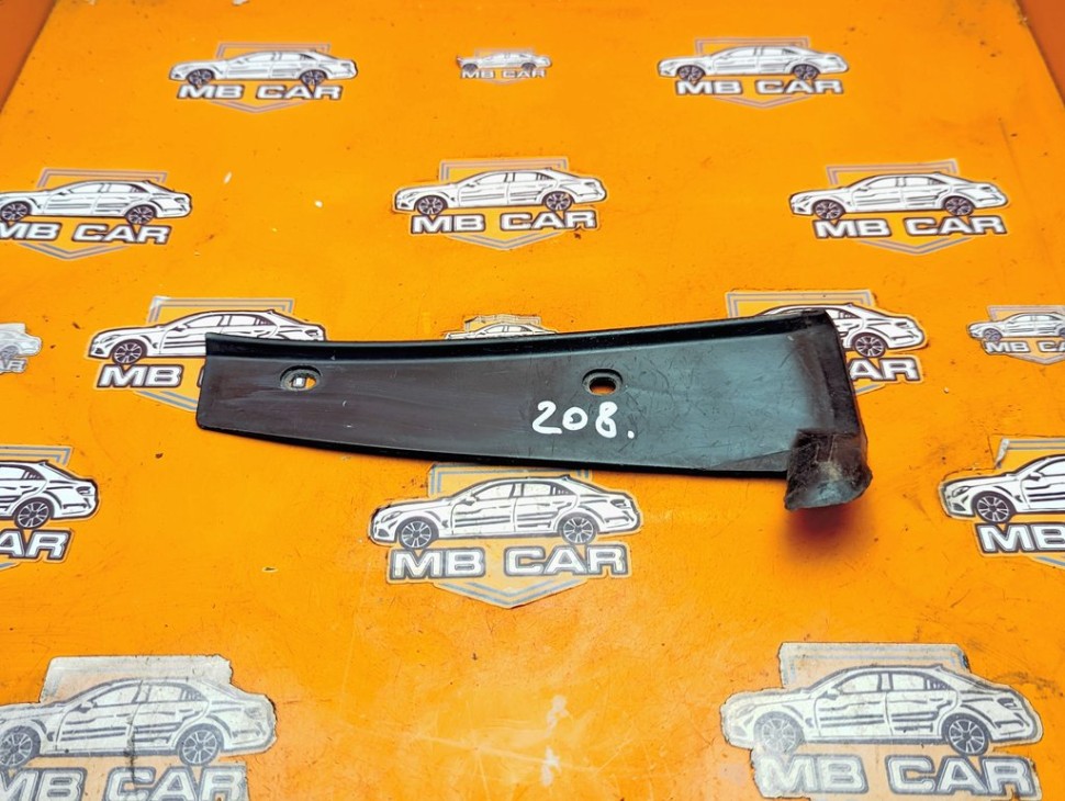 Водосток MERCEDES-BENZ CLK-класс C208/A208 рестайлинг (1999 - 2003) фото 1 &mdash; Разборка Мерседес