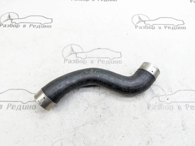 Патрубок интеркулера MERCEDES-BENZ E-класс W212/S212/C207/A207 (2009 - 2013) — Разборка Мерседес