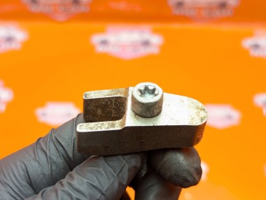 Кронштейн крепления форсунок MERCEDES-BENZ V-класс W638/W639 (1996 - 2003) &mdash; Разборка Мерседес