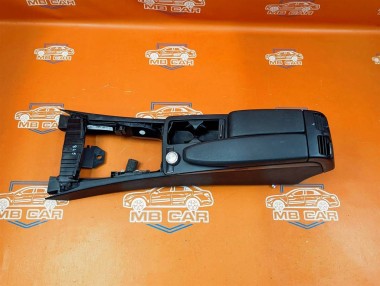 Подлокотник MERCEDES-BENZ C-класс W204/S204/С204 рестайлинг (2011 - 2015) — Разборка Мерседес
