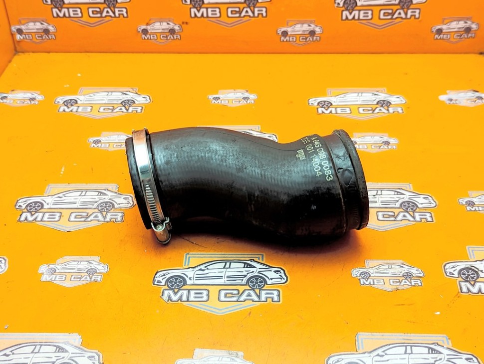 Патрубок интеркулера MERCEDES-BENZ V-класс W639 (2003 - 2014) фото 1 — Разборка Мерседес