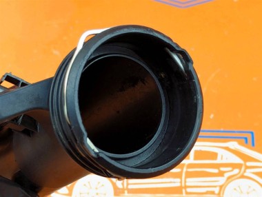 Патрубок интеркулера MERCEDES-BENZ E-класс W211/S211 (2002 - 2006) — Разборка Мерседес