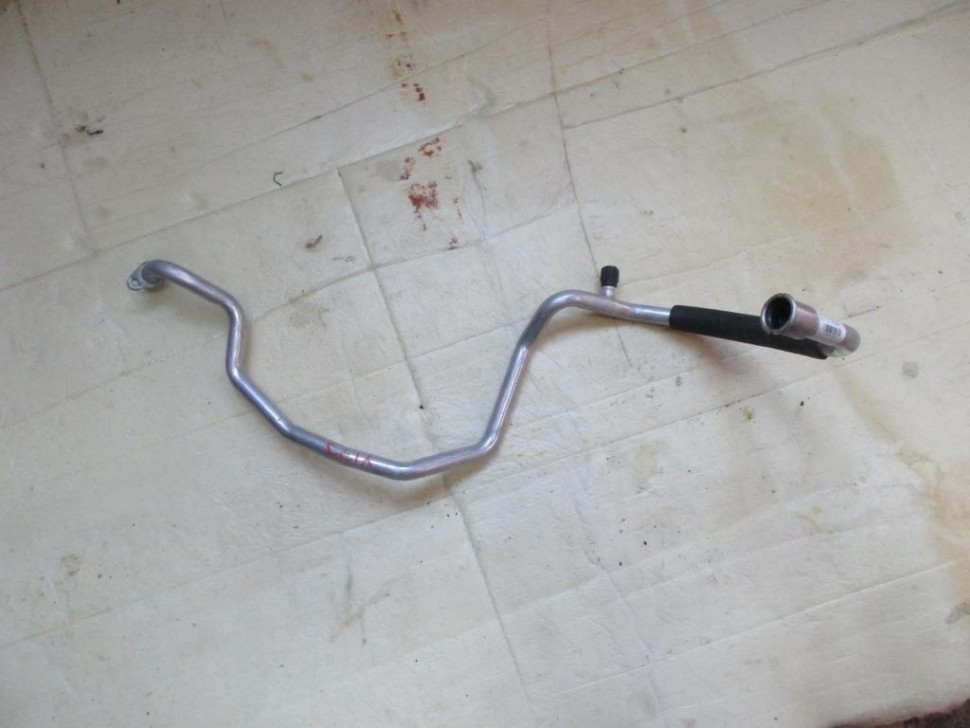 Трубка кондиционера MERCEDES-BENZ C-класс W204/S204 (2006 - 2011) фото 1 — Разборка Мерседес