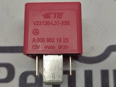 Реле MERCEDES-BENZ GLC-класс X253 (2015 - 2019) — Разборка Мерседес