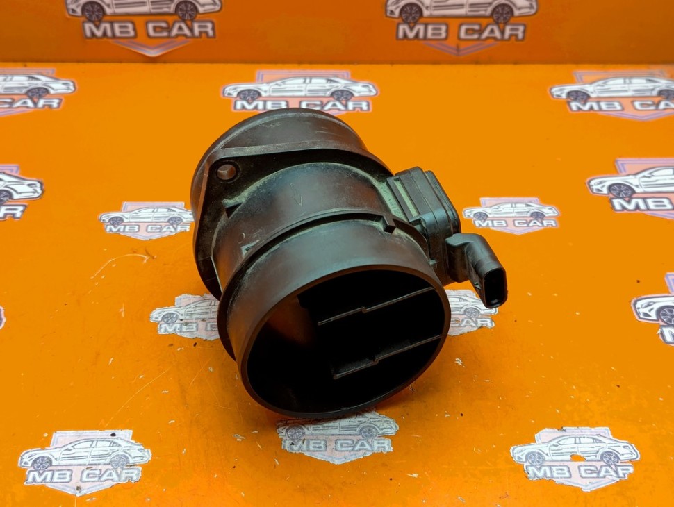 Расходомер MERCEDES-BENZ C-класс W204/S204 (2006 - 2011) фото 1 &mdash; Разборка Мерседес