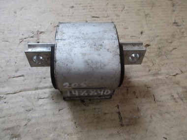 Опора КПП MERCEDES-BENZ C-класс W205/S205/C205/A205 (2014 - 2018) — Разборка Мерседес