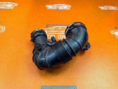 Патрубок воздушный MERCEDES-BENZ C-класс W204/S204/С204 рестайлинг (2011 - 2015) — Разборка Мерседес