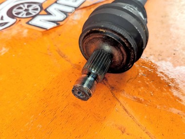 Привод задний MERCEDES-BENZ C-класс W204/S204/С204 рестайлинг (2011 - 2015) &mdash; Разборка Мерседес