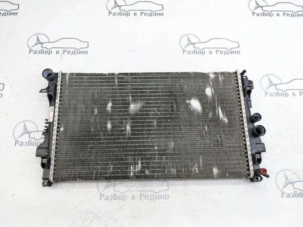 Радиатор MERCEDES-BENZ Vito W639 (2003 - 2010) фото 1 — Разборка Мерседес
