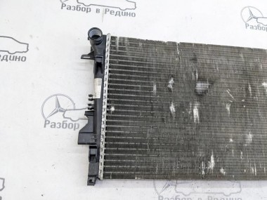 Радиатор MERCEDES-BENZ Vito W639 (2003 - 2010) — Разборка Мерседес
