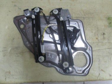 Стеклоподъемник задний правый MERCEDES-BENZ CLS-класс C218/X218 рестайлинг (2014 - 2017) — Разборка Мерседес