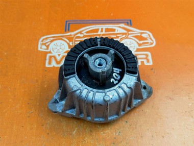 Опора двигателя MERCEDES-BENZ C-класс W204/S204/С204 рестайлинг (2011 - 2015) — Разборка Мерседес