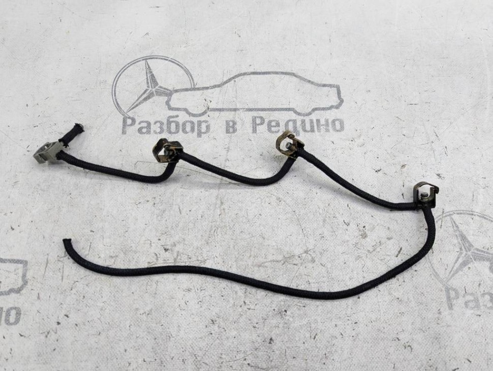 Обратка форсунок MERCEDES-BENZ C-класс W204/S204 (2006 - 2011) фото 1 — Разборка Мерседес