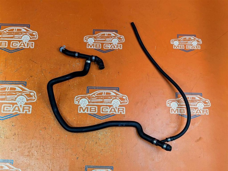 Шланг отопителя MERCEDES-BENZ S-класс W220 (1998 - 2005) фото 1 — Разборка Мерседес