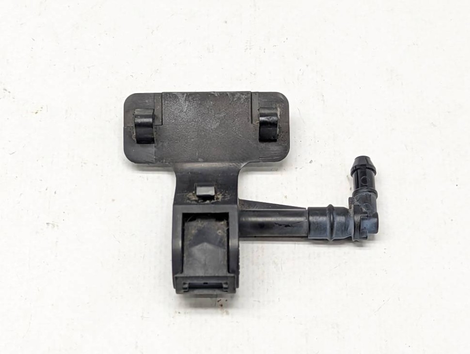 Форсунка омывателя лобового стекла MERCEDES-BENZ M-класс W164 (2005 - 2008) фото 1 — Разборка Мерседес