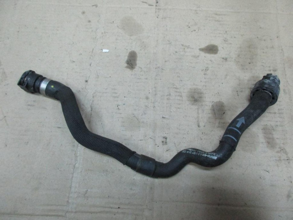 Патрубок ОЖ MERCEDES-BENZ C-класс W205/S205/C205/A205 (2014 - 2018) фото 1 — Разборка Мерседес