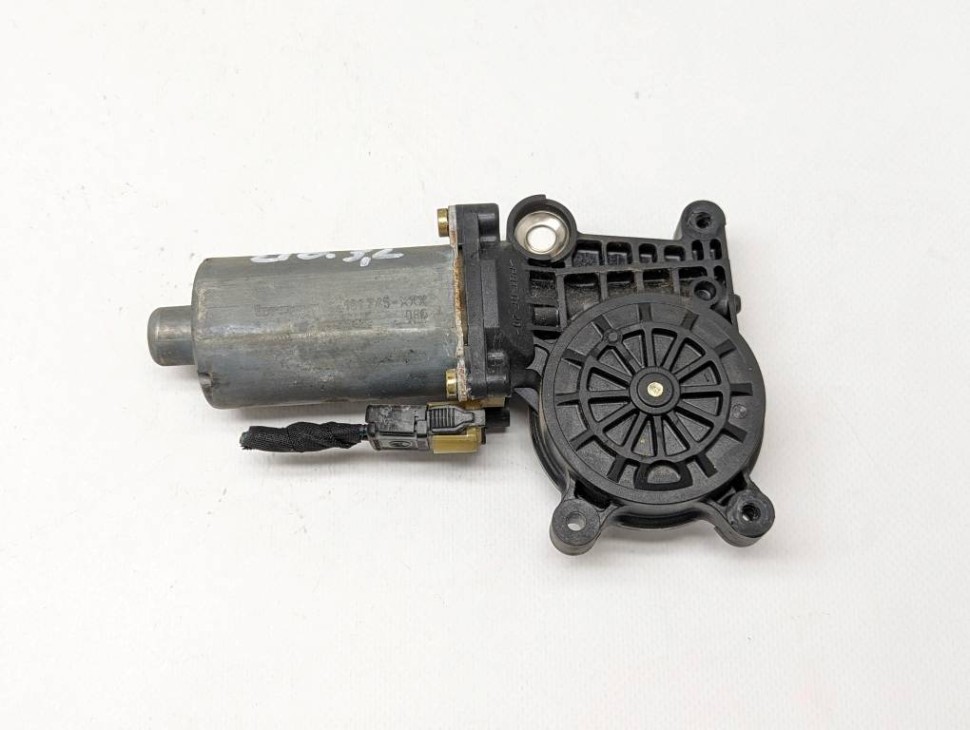 Моторчик стеклоподъемника MERCEDES-BENZ E-класс W210/S210 (1995 - 1999) фото 1 — Разборка Мерседес