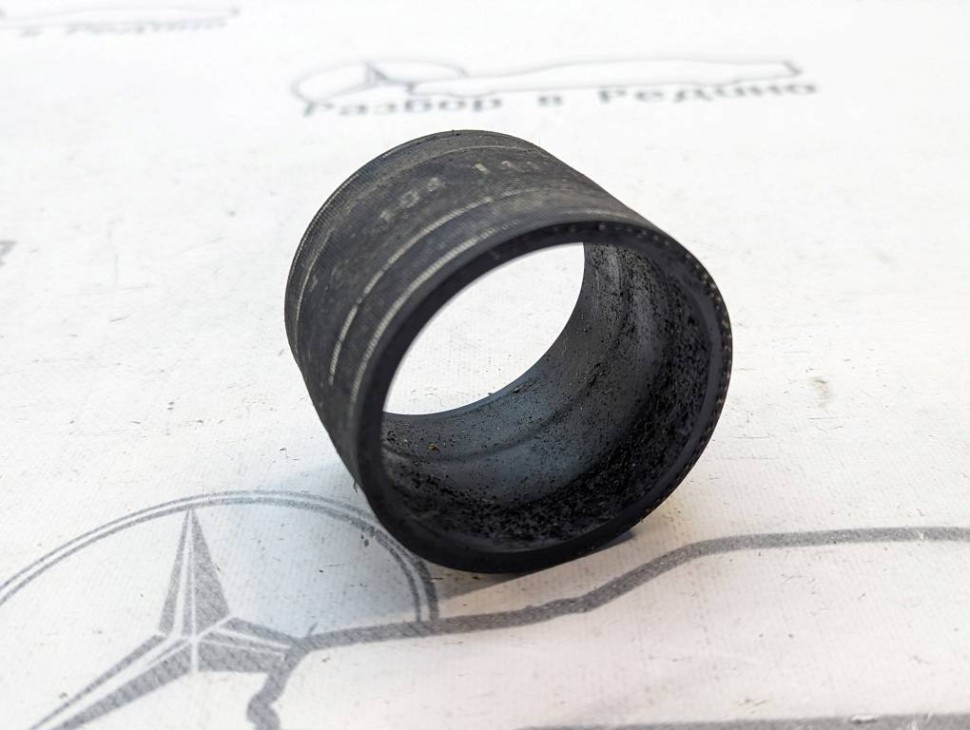 Шланг впускного колектора MERCEDES-BENZ C-класс W202/S202 (1993 - 1997) фото 1 — Разборка Мерседес