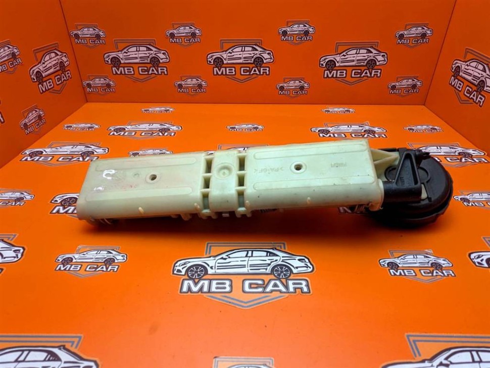 Механизм подголовника MERCEDES-BENZ S-класс W220 рестайлинг (2002 - 2005) фото 1 — Разборка Мерседес