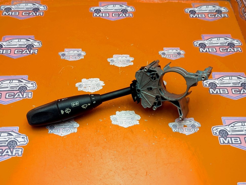 Переключатель подрулевой MERCEDES-BENZ S-класс W220 (1998 - 2005) фото 1 &mdash; Разборка Мерседес