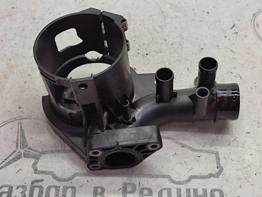 Кронштейн топливного фильтра MERCEDES-BENZ C-класс W205/S205/C205/A205 (2014 - 2018) — Разборка Мерседес