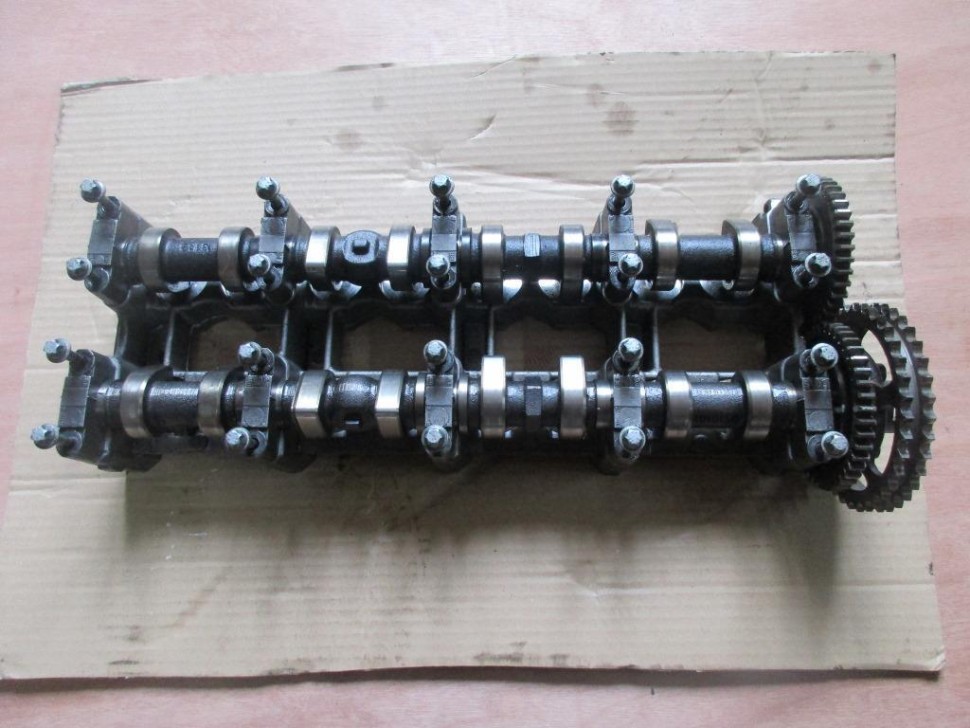 Постель распредвала MERCEDES-BENZ M-класс W163 (1997 - 2001) фото 1 — Разборка Мерседес