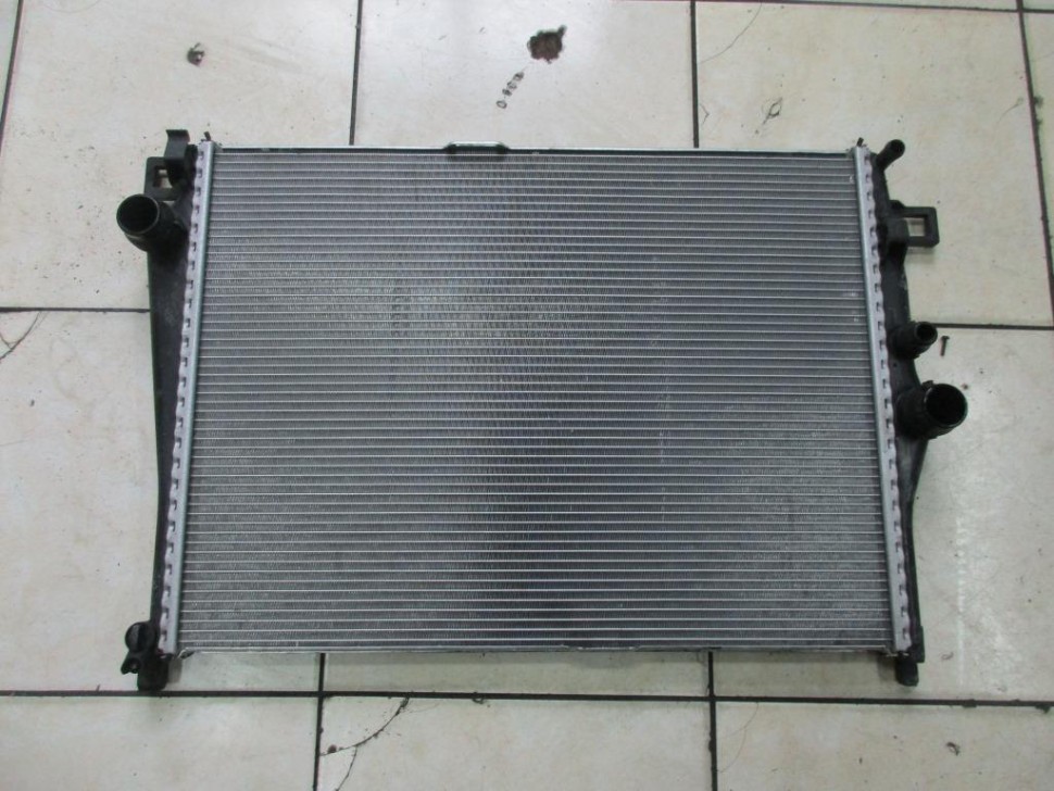 Радиатор MERCEDES-BENZ C-класс W205/S205/C205/A205 (2014 - 2018) фото 1 — Разборка Мерседес