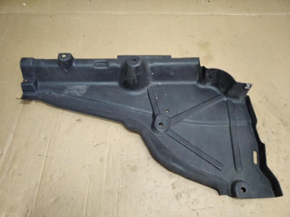 Защита днища MERCEDES-BENZ GLE-класс W166 (2015 - 2018) фото 1 — Разборка Мерседес