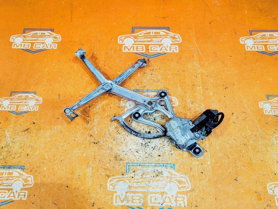 Стеклоподъемник передний правый MERCEDES-BENZ E-класс W124/S124/C124/A124 (1984 - 1997) фото 1 — Разборка Мерседес