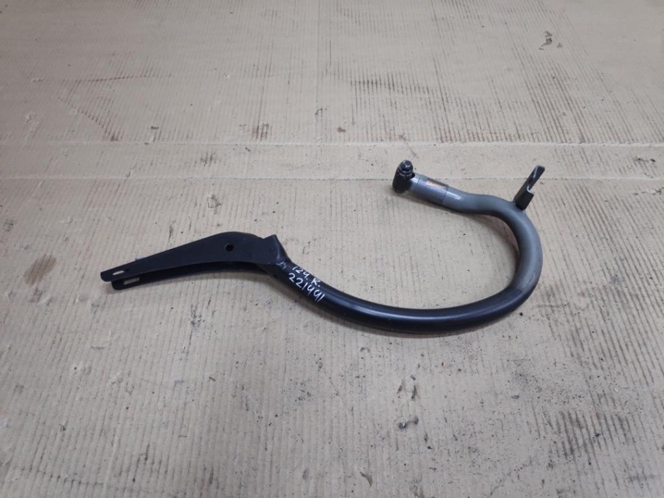 Петля крышки багажника MERCEDES-BENZ E-класс W124/S124/C124/A124 (1984 - 1997) фото 1 — Разборка Мерседес