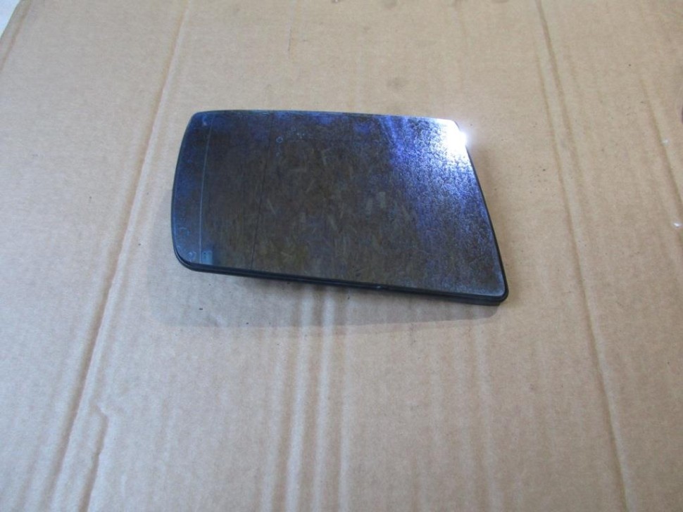 Зеркальный элемент правый MERCEDES-BENZ E-класс W210/S210 (1995 - 1999) фото 1 — Разборка Мерседес