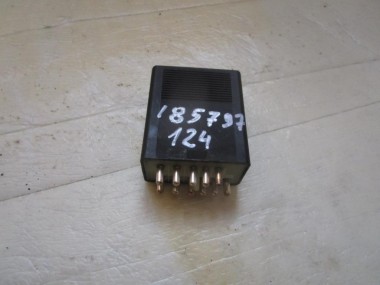 Блок рециркуляции ОГ MERCEDES-BENZ E-класс W124/S124/C124/A124 (1984 - 1997) — Разборка Мерседес