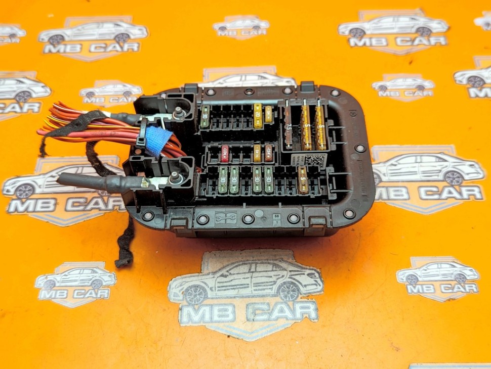 Блок предохранителей MERCEDES-BENZ C-класс W205/S205/C205/A205 (2014 - 2018) фото 1 — Разборка Мерседес