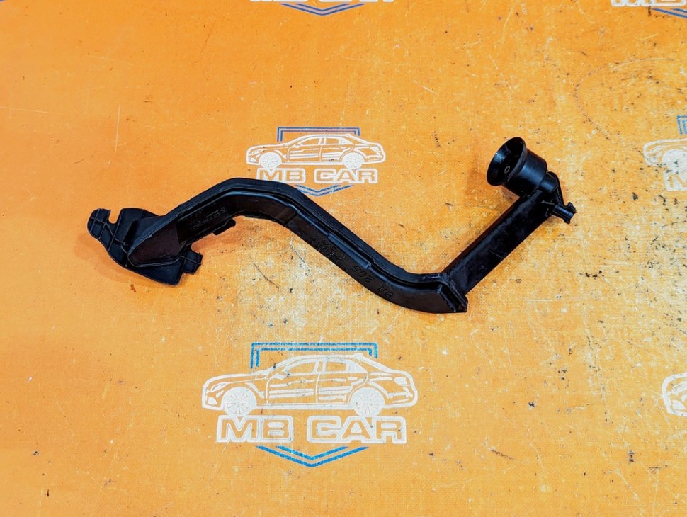 Горловина бачка омывателя MERCEDES-BENZ C-класс W205/S205/C205/A205 (2014 - 2018) фото 1 — Разборка Мерседес