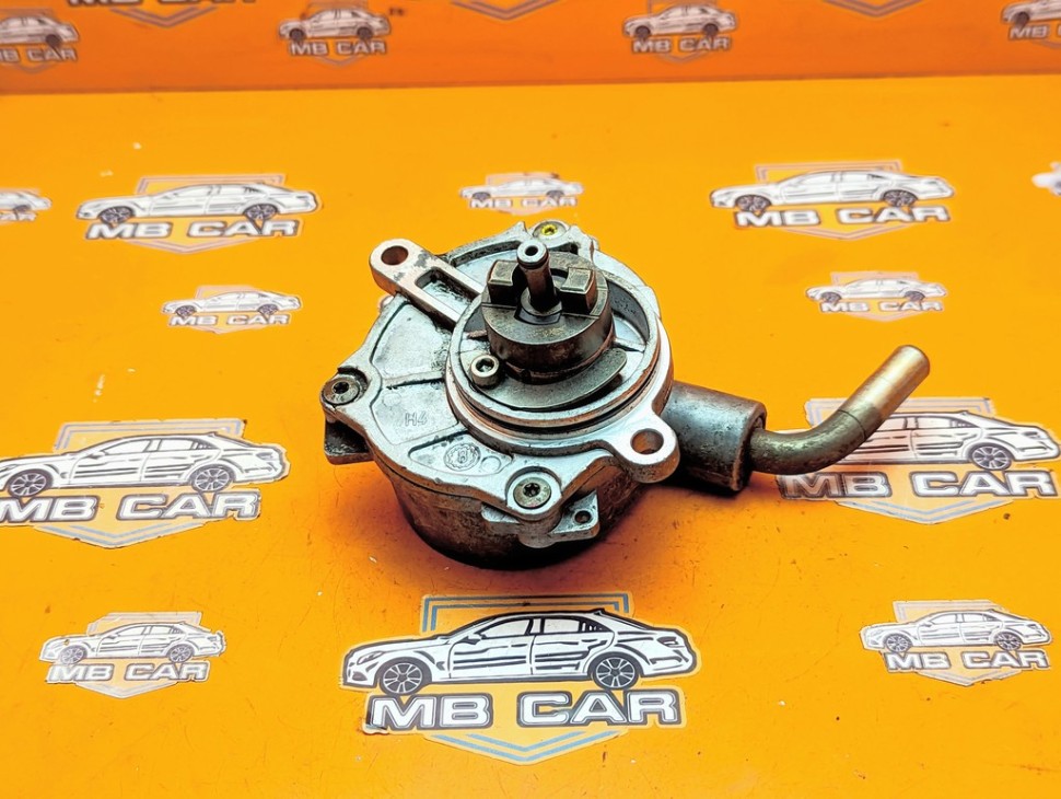 Насос вакуумный MERCEDES-BENZ E-класс W210/S210 рестайлинг (1999 - 2003) фото 1 — Разборка Мерседес