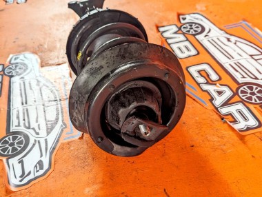 Стойка передняя MERCEDES-BENZ CLK-класс C209/A209 (2002 - 2005) &mdash; Разборка Мерседес