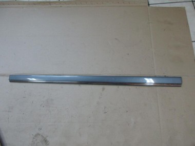 Молдинг двери MERCEDES-BENZ E-класс W211/S211 рестайлинг (2006 - 2009) — Разборка Мерседес