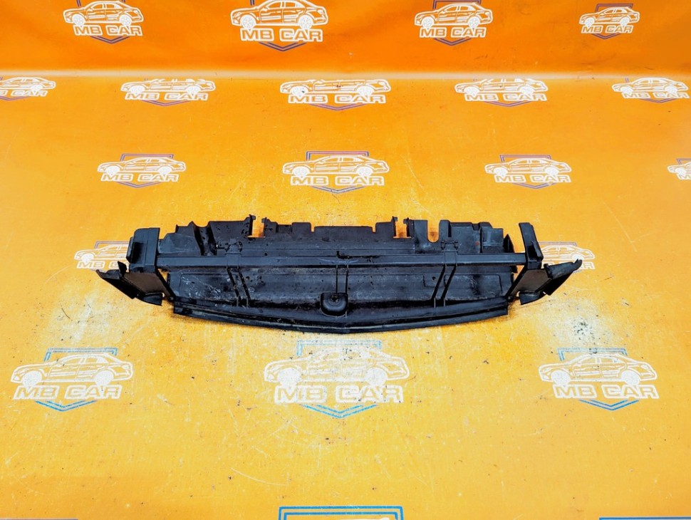 Кожух радиатора MERCEDES-BENZ C-класс W204/S204 (2006 - 2011) фото 1 — Разборка Мерседес